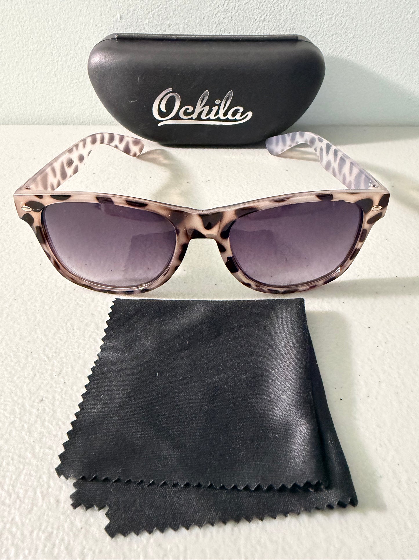 Ochila Leopard Print Wayfarer Sunglasses with Case & Cleaning Cloth