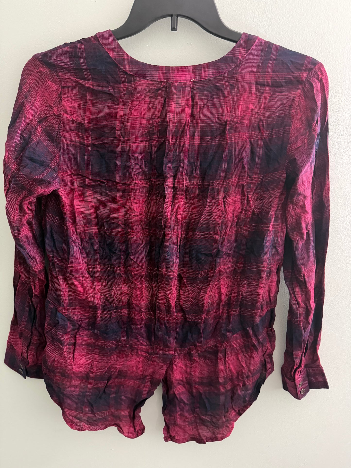 Democracy Long Sleeve Plaid Shirt With Floral Embroidery-Fuchsia