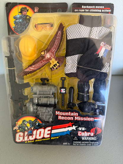 Vintage 2002, G.I. Joe vs Cobra Mountain Recon Mission Battle Gear Set