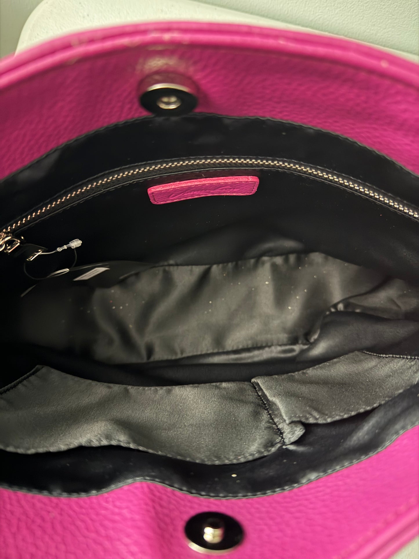 Vanna Luu Pink Leather Hobo Handbag Removable Lockets Strap USA Made
