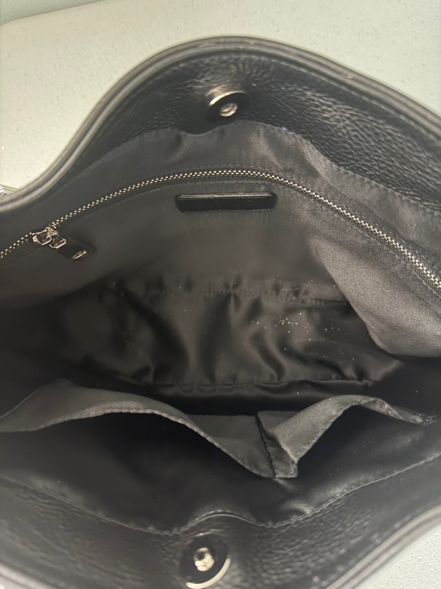 Vanna Luu Black Leather Hobo Handbag Removable Lockets Strap USA Made