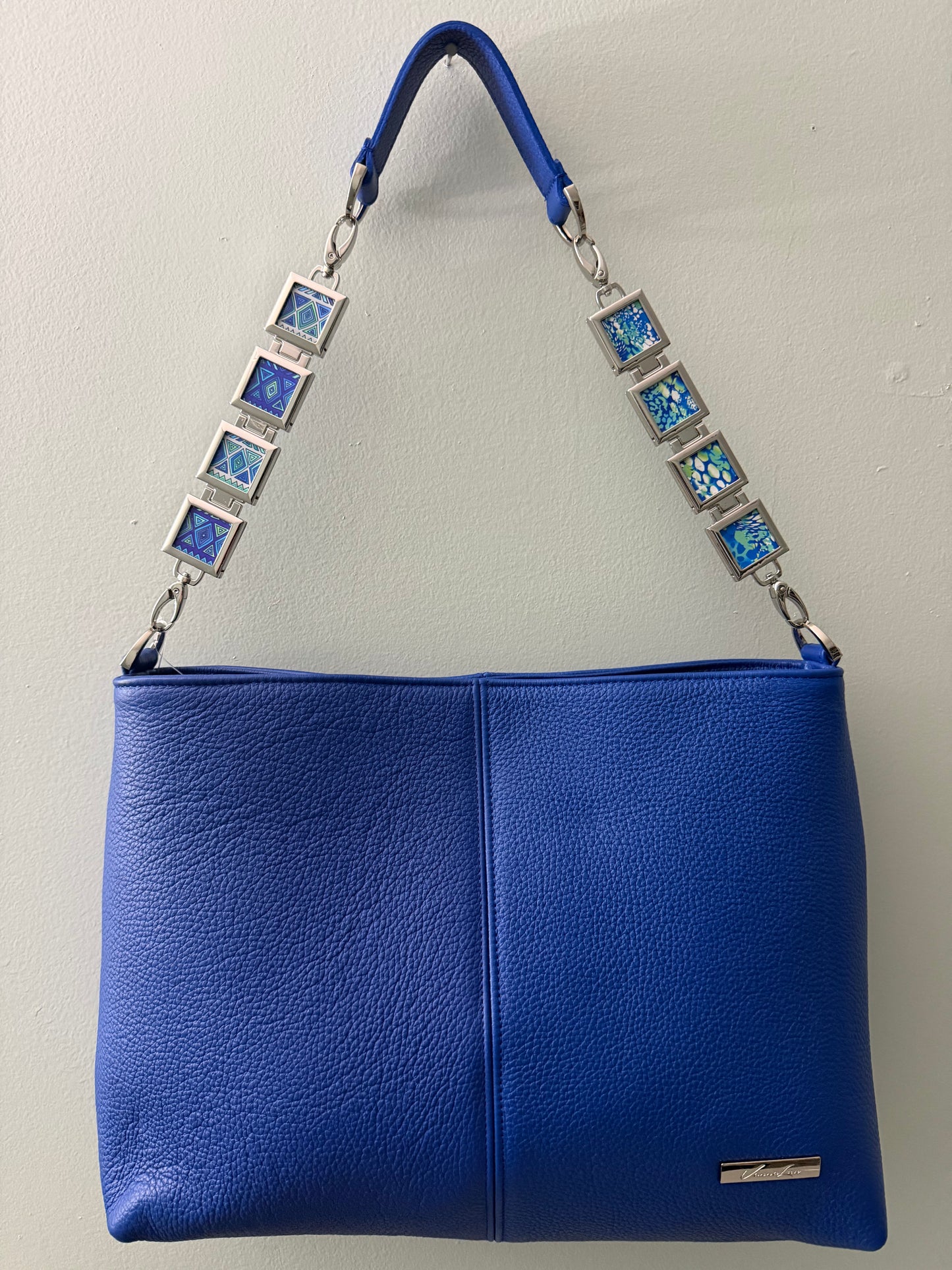 Vanna Luu Blue Leather Shoulder Bag Removable Lockets Strap USA Made