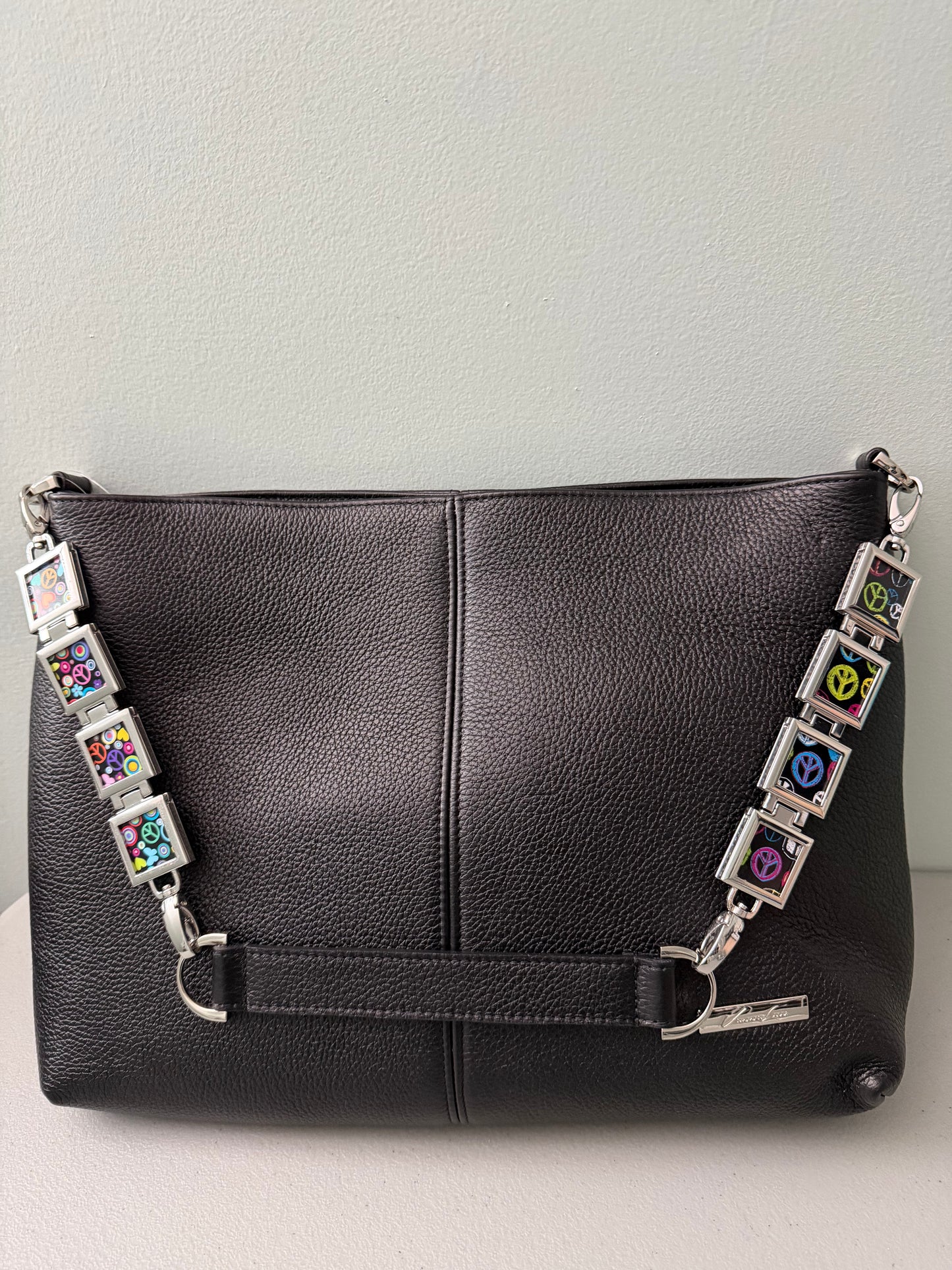 Vanna Luu Black Leather Shoulder Bag Removable Lockets Strap USA Made