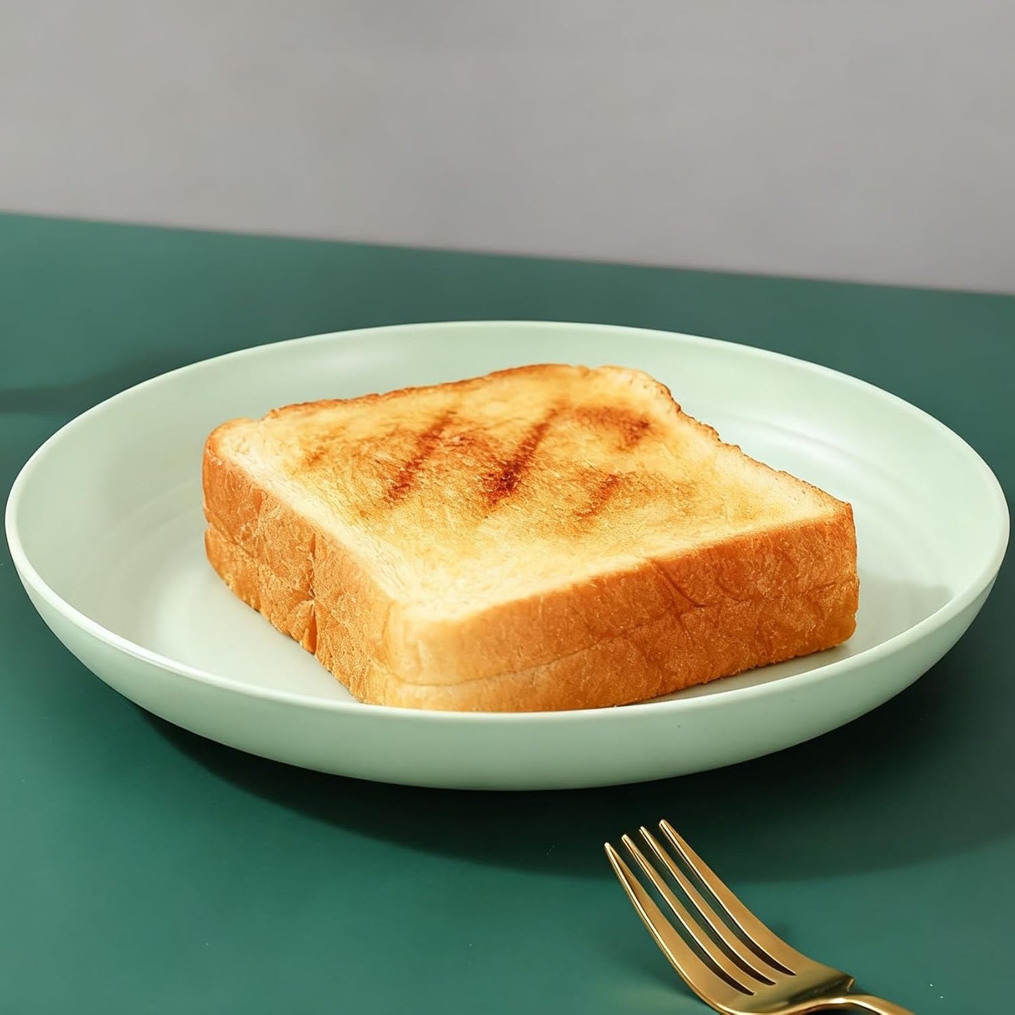 Wheat Straw Plates 7.8" Round Unbreakable Microwave Safe